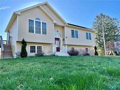 1 Musket Rd Lincoln, RI 02865