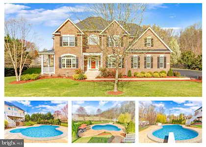 3720 Devin Ct Huntingtown, MD 20639