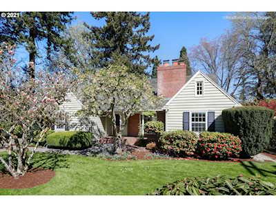 8855 SW Birchwood Rd Portland, OR 97225