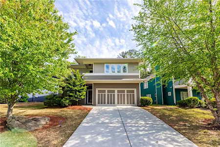 1765 Stoney Creek Dr SE Atlanta, GA 30316