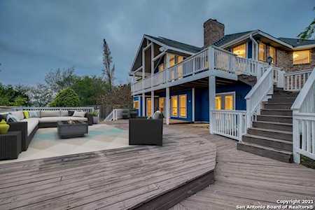 8102 Cedar Knoll Dr San Antonio, TX 78255
