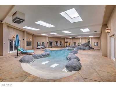 2525 Driftwood Dr Las Vegas, NV 89107