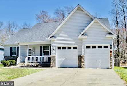 7743 Twin Oaks Rd Severn, MD 21144