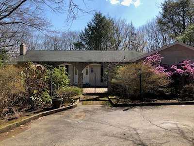 276 Country View Dr Warwick, RI 02886