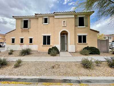 102 W Mountain Sage Drive Phoenix, AZ 85045