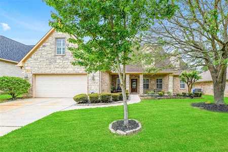18715 Aquatic Dr Humble, TX 77346