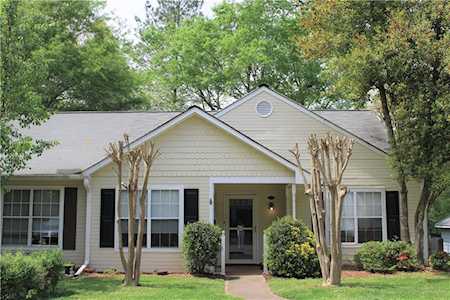 5135 Farm Place Dr NE Woodstock, GA 30188