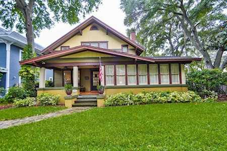 106 15th Ave NE St Petersburg, FL 33704