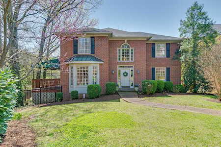 61 Ravenwood Hills Cir Nashville, TN 37215