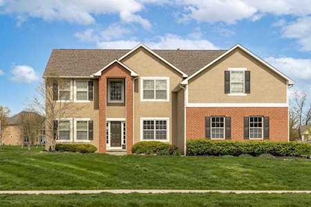 8010 Eric Court Lewis Center, OH 43035