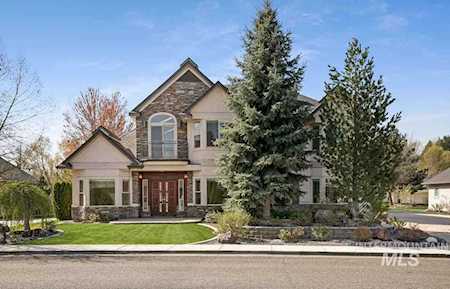 147 W Oakhampton Dr. Eagle, ID 83616