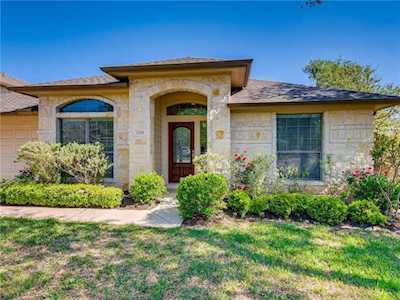 7200 Moon Rock RD Austin, TX 78739
