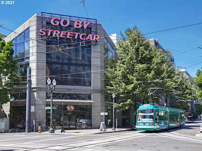 1030 NW 12th Ave #123 Portland, OR 97209