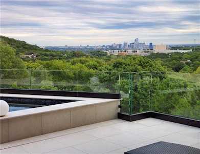 600 Ledgeway ST West Lake Hills, TX 78746
