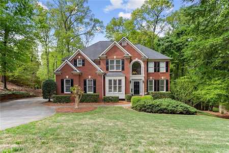 2095 Woods River Ln Duluth, GA 30097