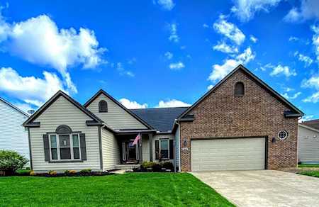 2090 Twin Flower Circle Grove City, OH 43123