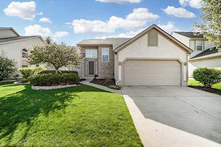 238 Brownstone Court Westerville, OH 43081