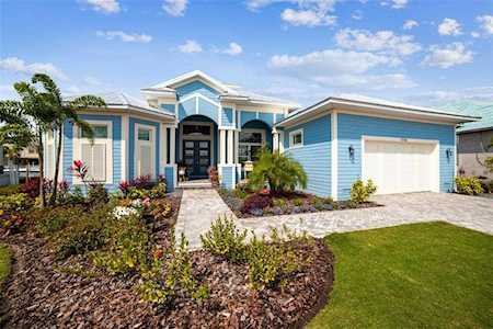 5716 Tybee Island Dr Apollo Beach, FL 33572