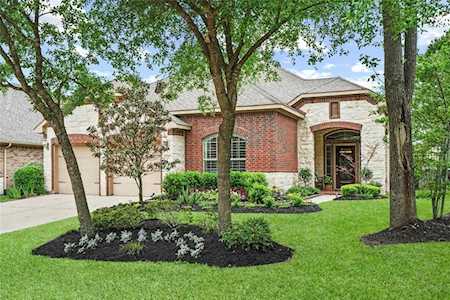 14 Hearthwick Rd Tomball, TX 77375