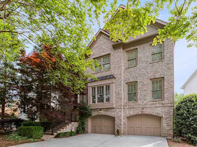 2373 Colonial Dr NE Brookhaven, GA 30319