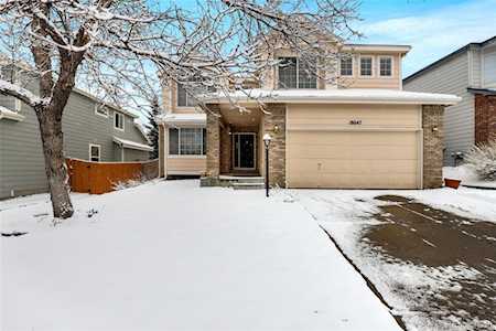 18647 E Berry Dr Aurora, CO 80015