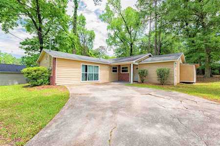 1113 Woodbern Ln Tallahassee, FL 32304
