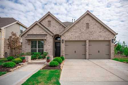 19710 Sandstone Bluff Way Cypress, TX 77433