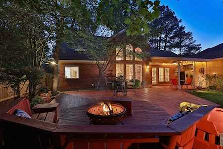 407 Pine Edge Dr Spring, TX 77380