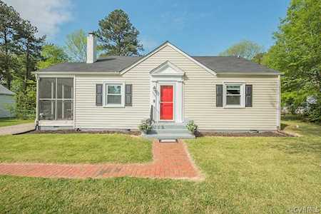7367 Pickett Ave Mechanicsville, VA 23111