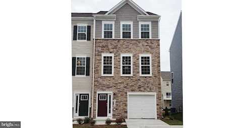 2079 Hinshaw Dr Odenton, MD 21113
