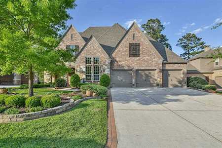 30 Spincaster Dr Spring, TX 77389