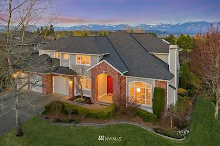 27201 SE 27th St Sammamish, WA 98075