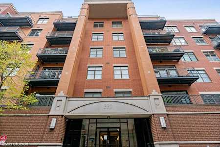 330 N Clinton St #607 Chicago, IL 60661