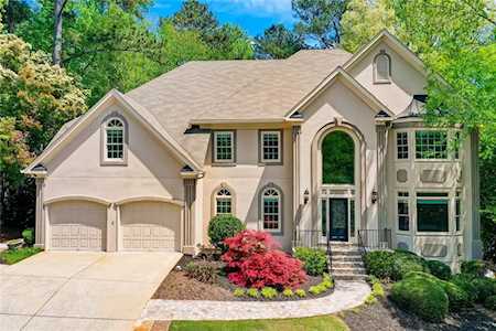 1445 Waterford Green Dr Marietta, GA 30068