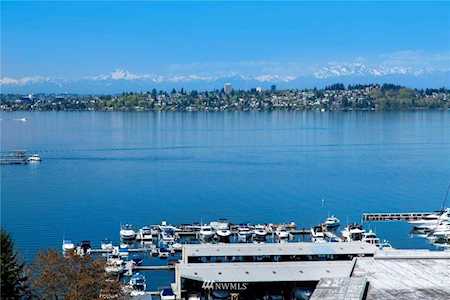 5018 102nd Ln NE Kirkland, WA 98033