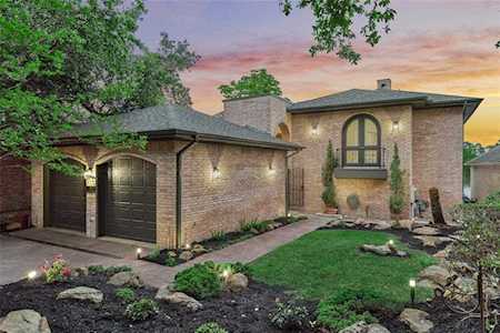 125 N Winthrop Harbor Montgomery, TX 77356