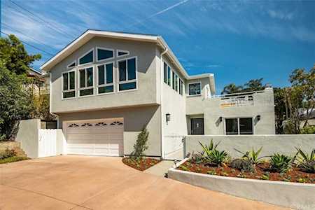 1261 Bryant Place Manhattan Beach, CA 90266