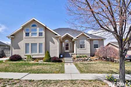 7633 N E Castle Rock Rd Eagle Mountain, UT 84005