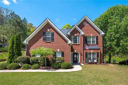 1950 Lee Patrick Dr Dacula, GA 30019
