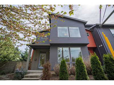 8512 N Saint Johns Ave Portland, OR 97203