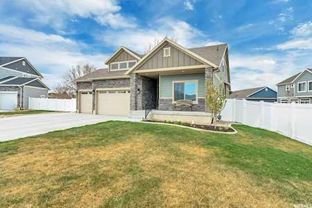 1912 S W 1050 Syracuse, UT 84075