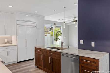 2269 Ebers St San Diego, CA 92107