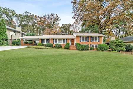 340 Forest Hills Dr Sandy Springs, GA 30342