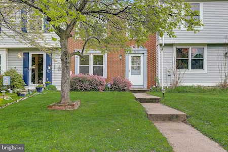 7902 Blue Anchor Ct Pasadena, MD 21122