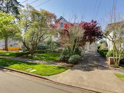 3128 NE Bryce St Portland, OR 97212
