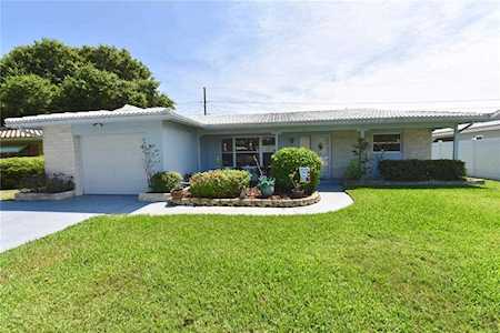 2329 Tudor Ln Clearwater, FL 33763