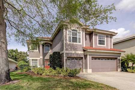2286 Highland Woods Dr Dunedin, FL 34698