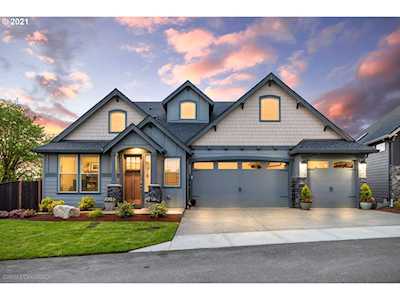 5808 NW 151st Dr Vancouver, WA 98685
