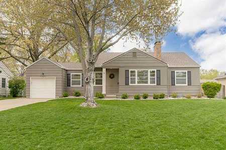 4412 W 54th Terrace Roeland Park, KS 66205