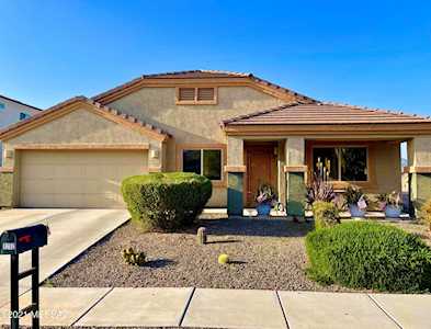 8252 W Canvasback Ln Tucson, AZ 85757